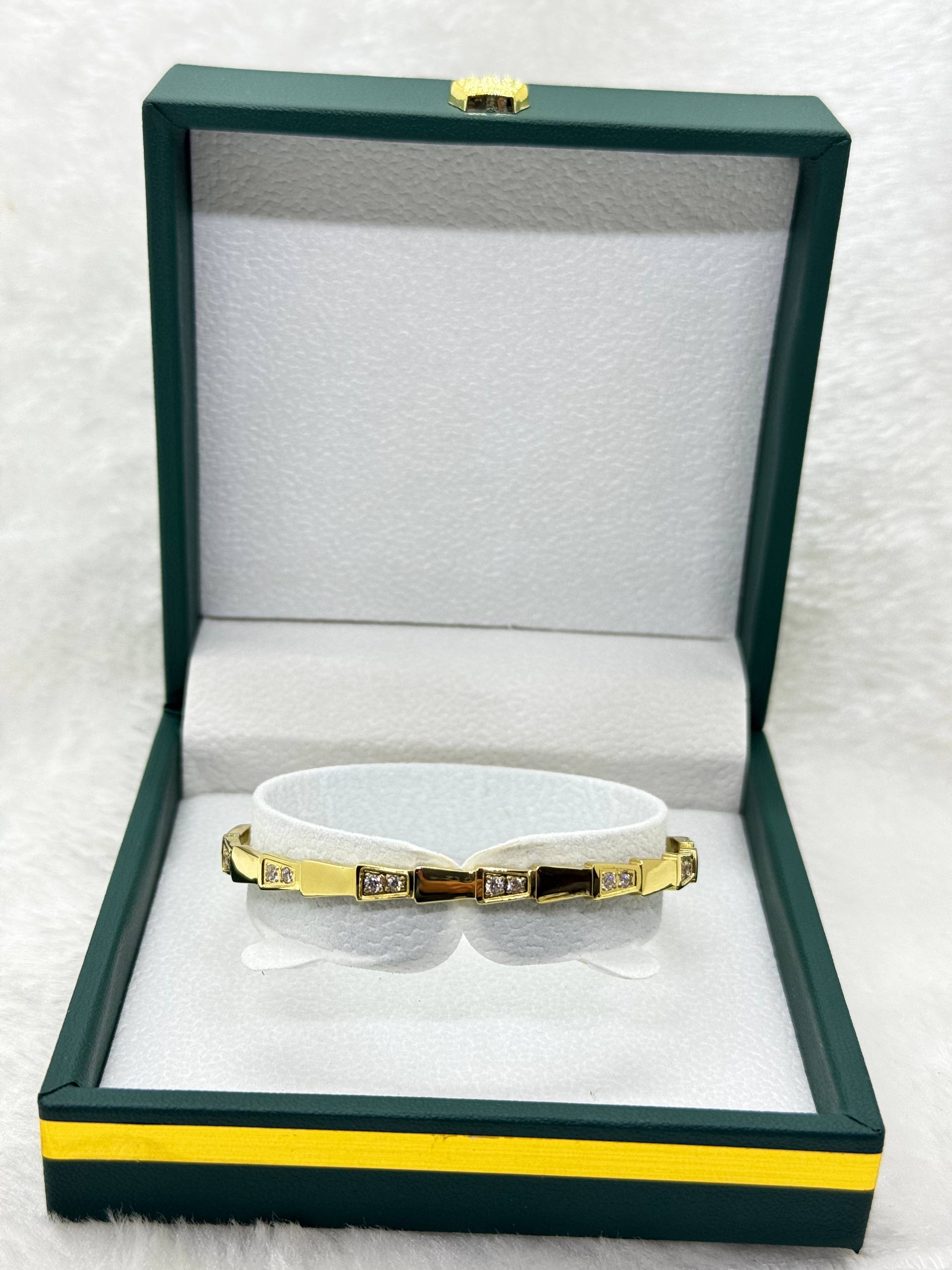 Geometric Gold Crystal Link Bracelet