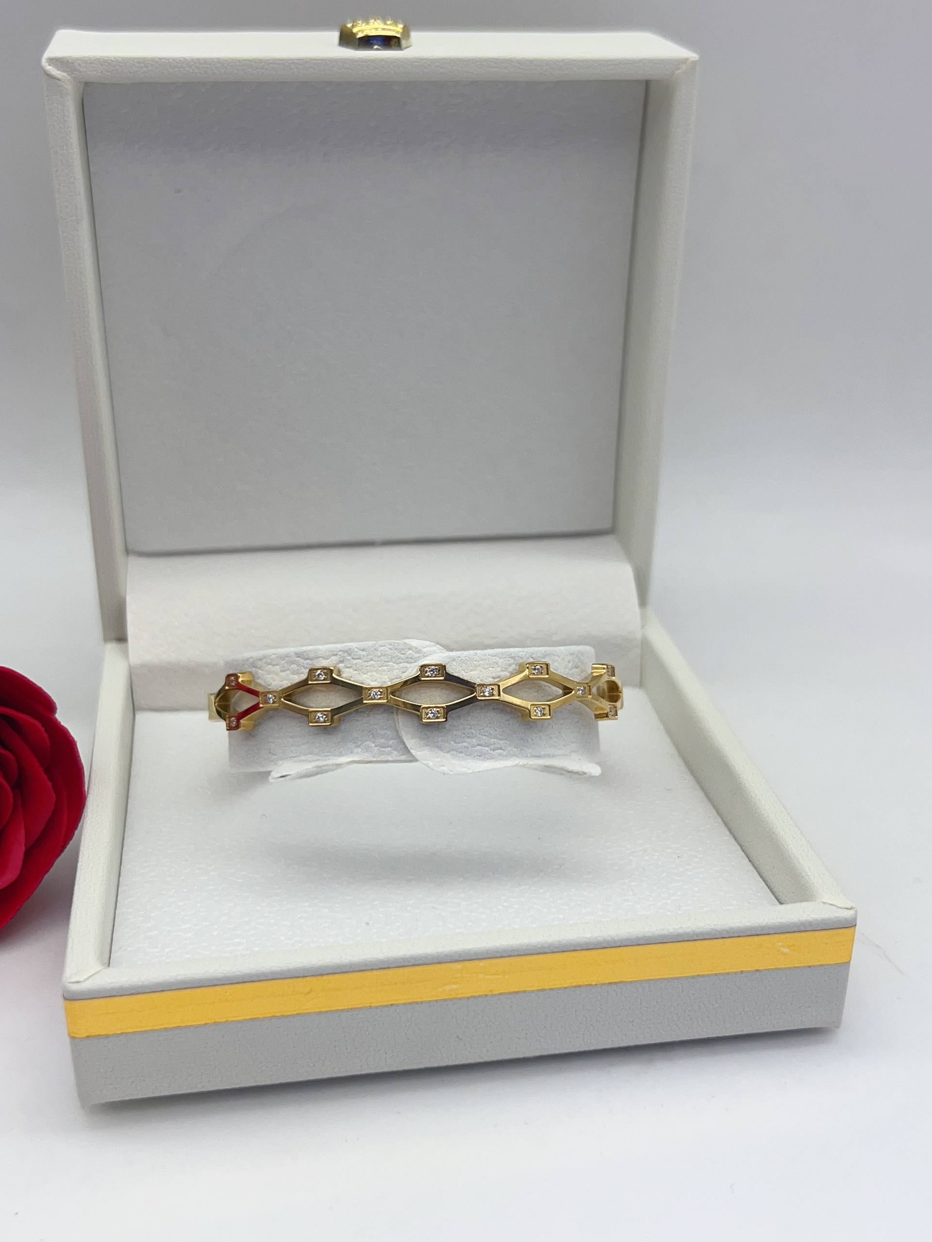 Geometric Crystal Link Bangle – Aura Accessories