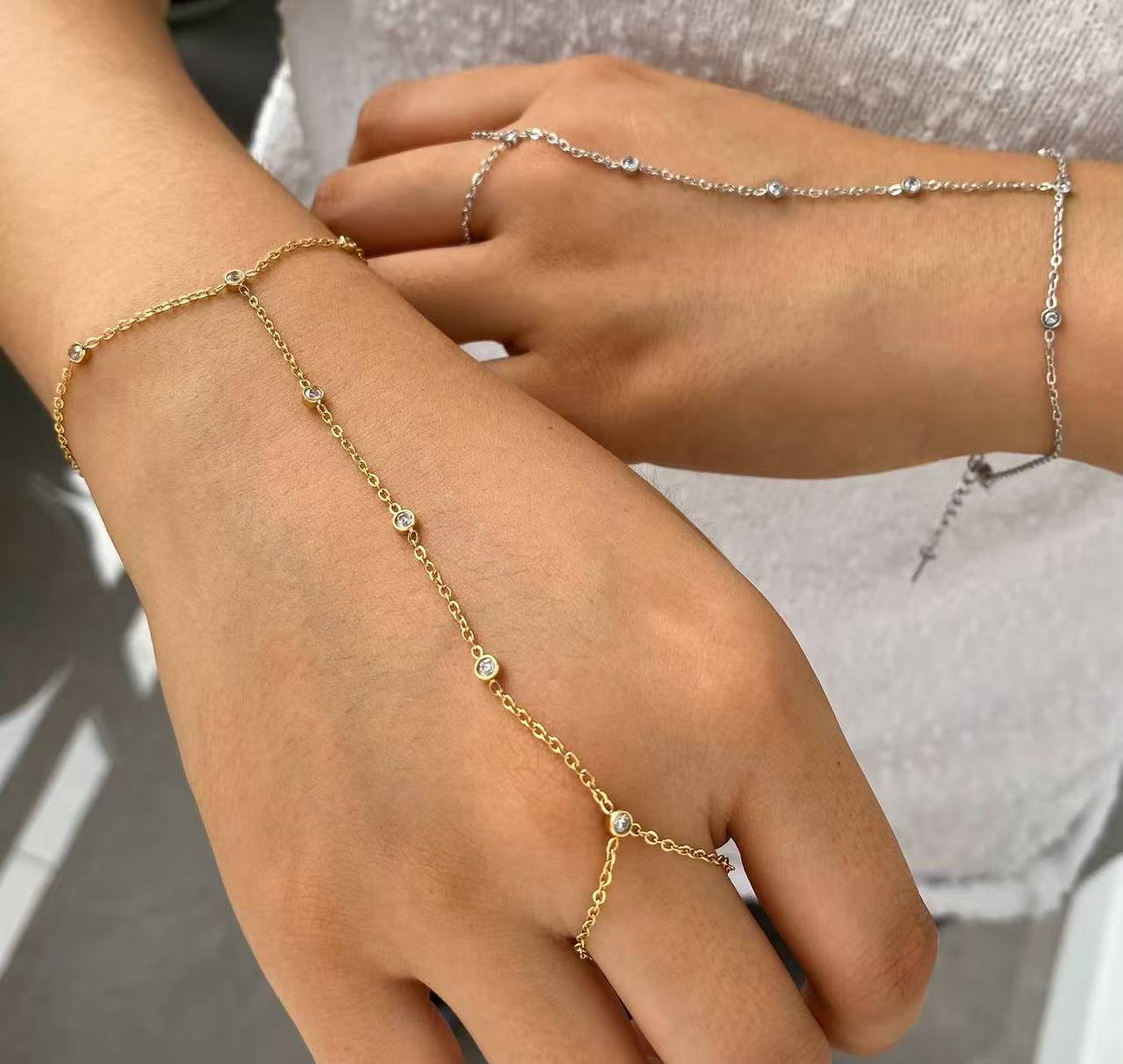 Seven Stone Hand Chain Bracelet – Aura Accessories