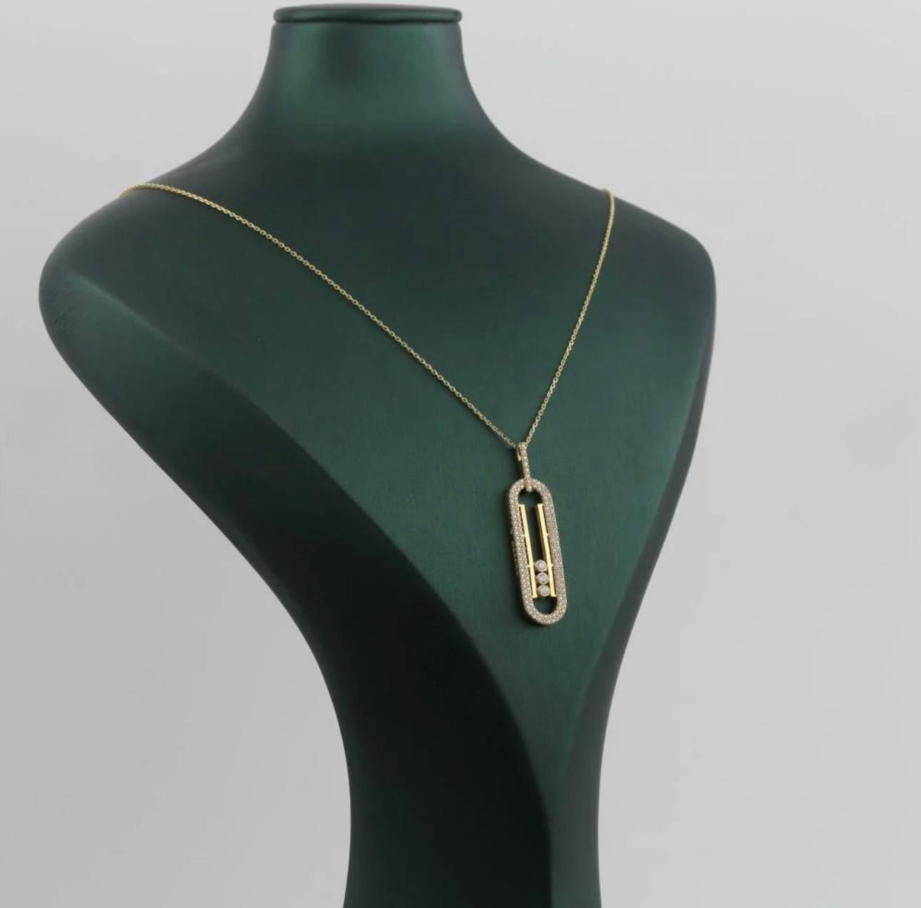 Collier Pendentif Ovale Brillant