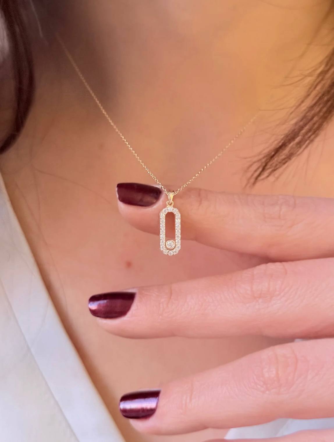 Collier Pendentif Élégance Ovale